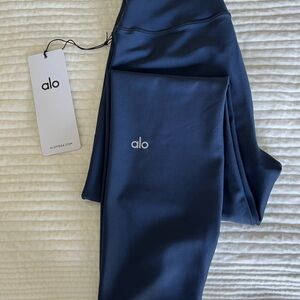 Alo 7/8 High Waist Airlift Navy Leggings